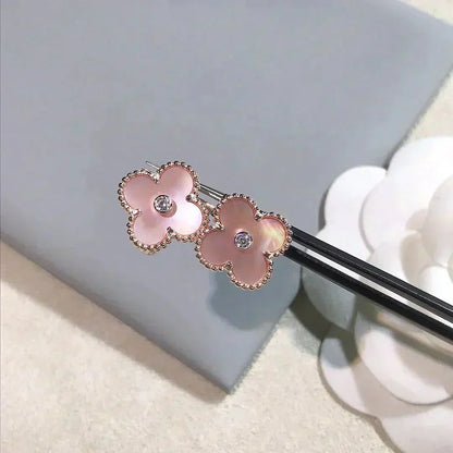 [CharmAmor]CLOVER MEDIUM 1 MOTIFS  PINK MOP DIAMOND EARRINGS