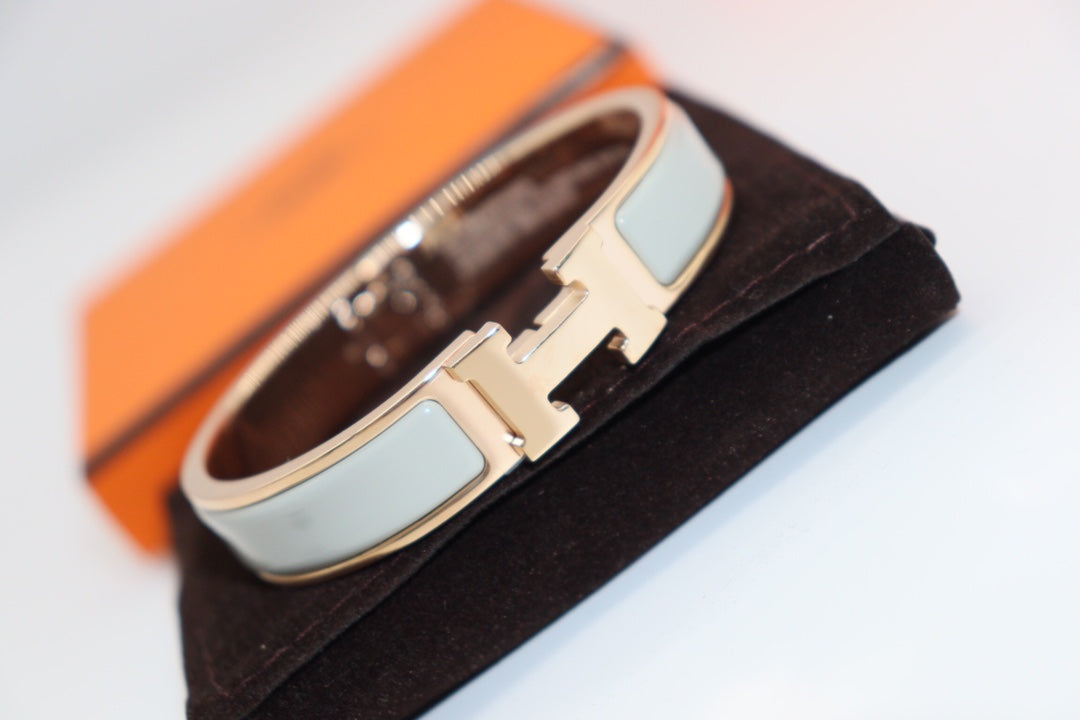 [CharmAmor]H LIGHT BLUE BRACELET