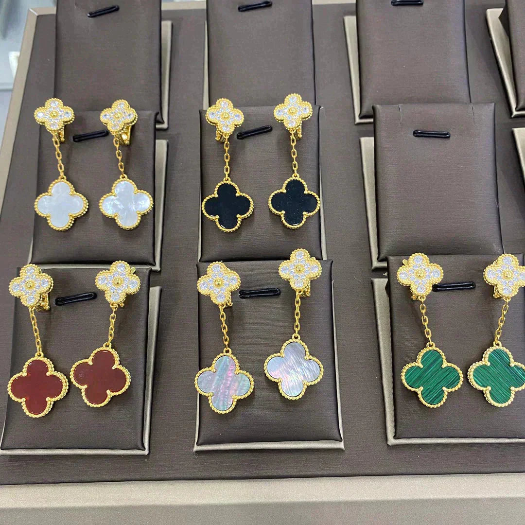 [CharmAmor]CLOVER  2 MOTIFS  DIAMOND  EARRINGS (MULTIPLE CHOICESç´