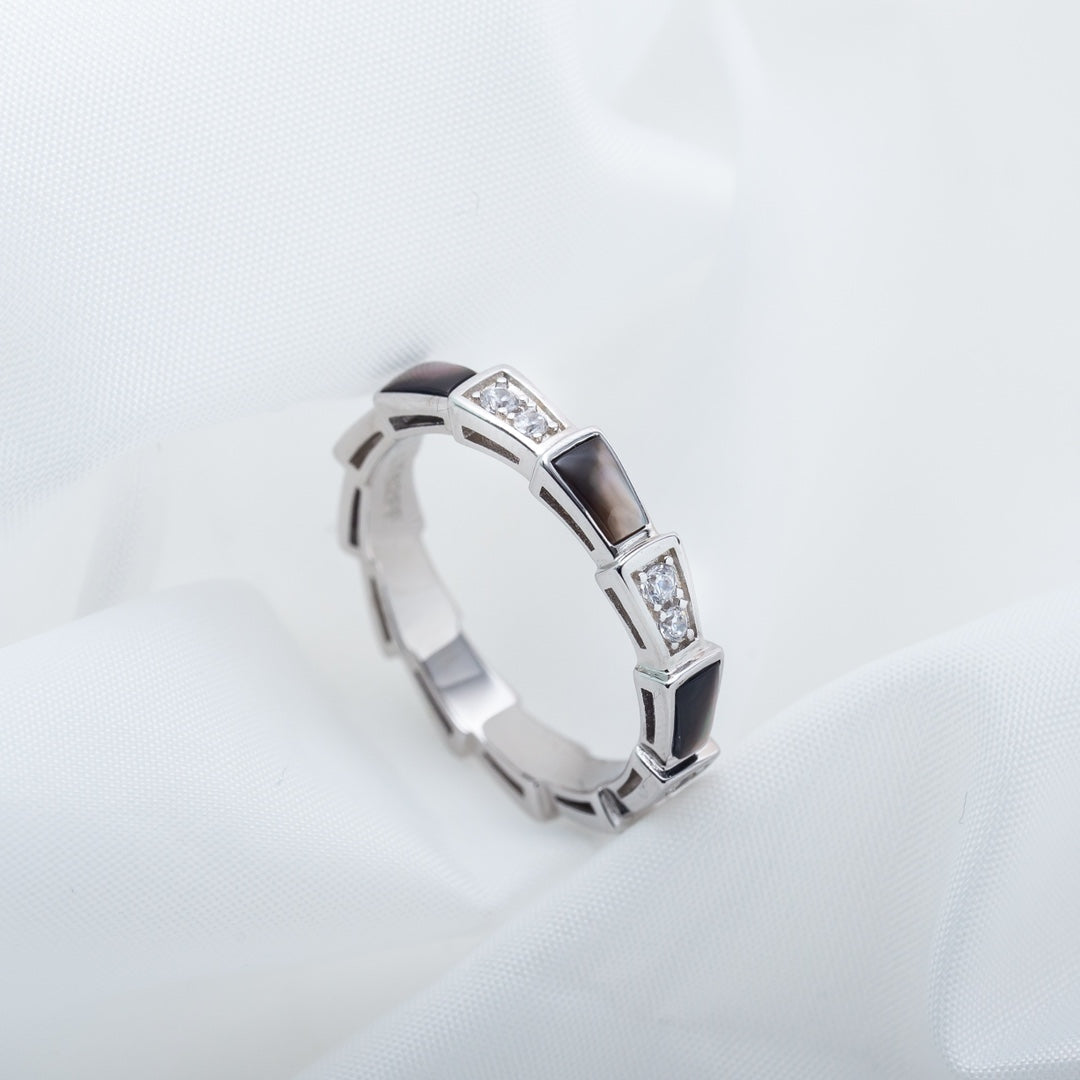[CharmAmor]SERPENTI RING SILVER  DIAMOND BLACK MOP 3MM