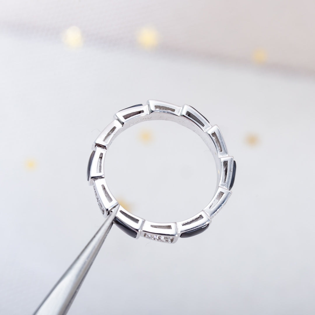 [CharmAmor]SERPENTI RING SILVER  DIAMOND BLACK MOP 3MM
