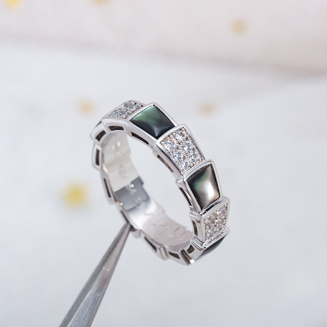 [CharmAmor]SERPENTI RING SILVER DIAMOND BLACK MOP 4MM