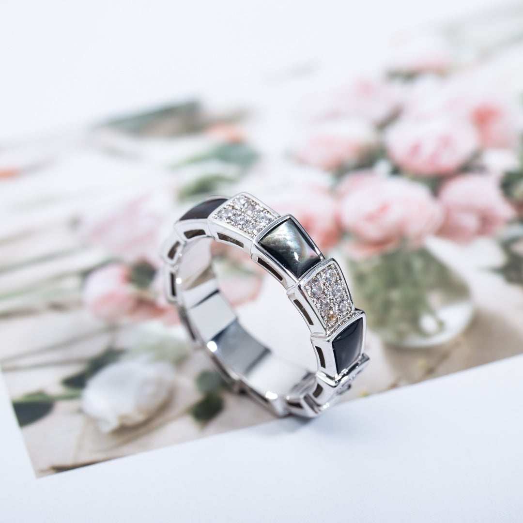 [CharmAmor]SERPENTI RING SILVER DIAMOND BLACK MOP 4MM
