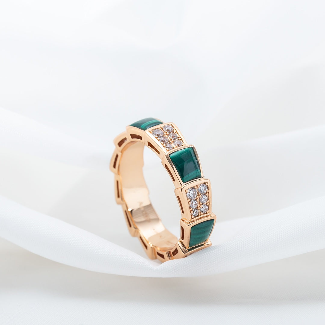 [CharmAmor]SERPENTI RING PINK GOLD MALACHITE DIAMOND PAVED 4MM