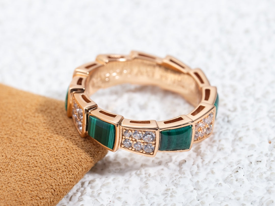[CharmAmor]SERPENTI RING PINK GOLD MALACHITE DIAMOND PAVED 4MM