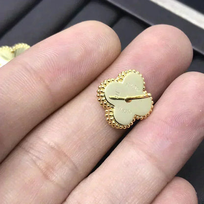 [CharmAmor]CLOVER MINI 9.5MM LASER EARRINGS