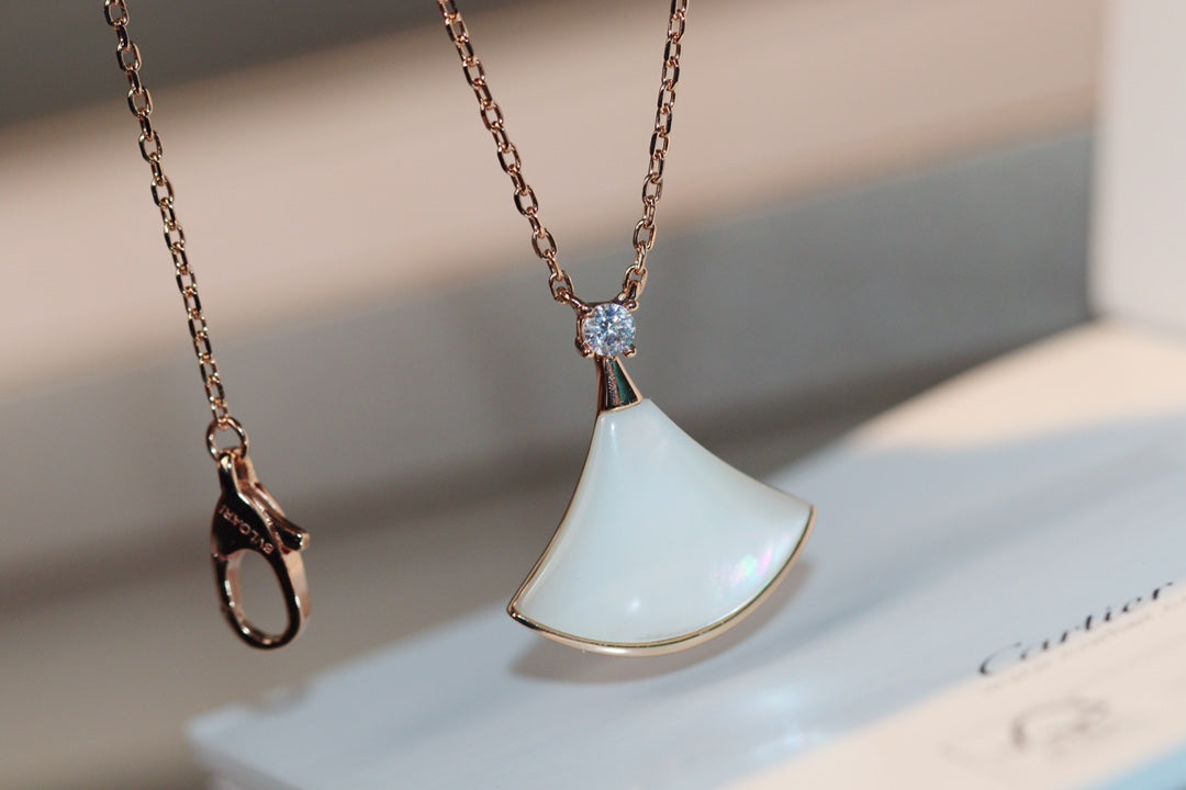 [CharmAmor]DREAM NECKLACE WHITE MOP PINK GOLD 1 DIAMOND