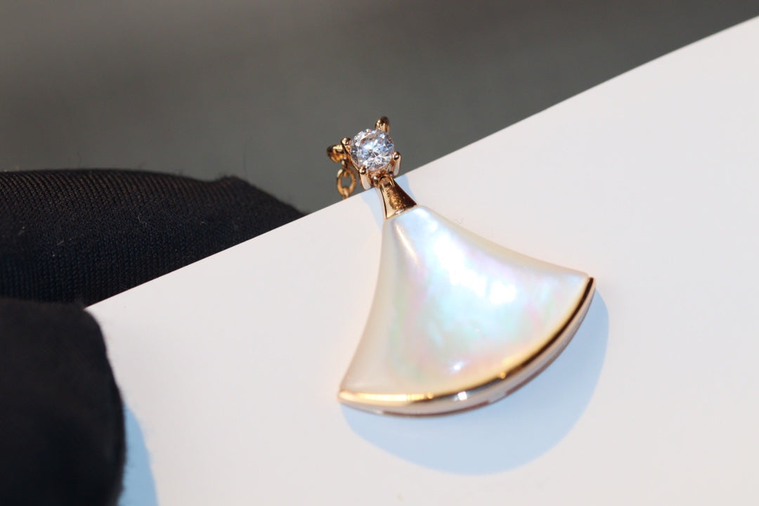 [CharmAmor]DREAM NECKLACE WHITE MOP PINK GOLD 1 DIAMOND