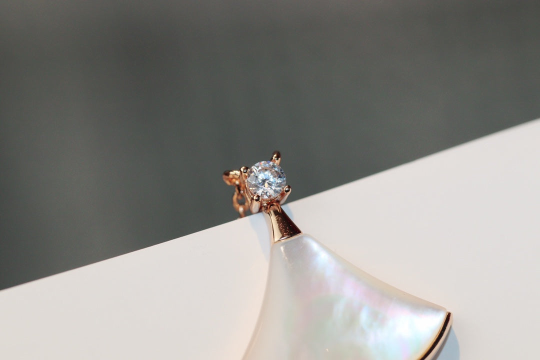 [CharmAmor]DREAM NECKLACE WHITE MOP PINK GOLD 1 DIAMOND