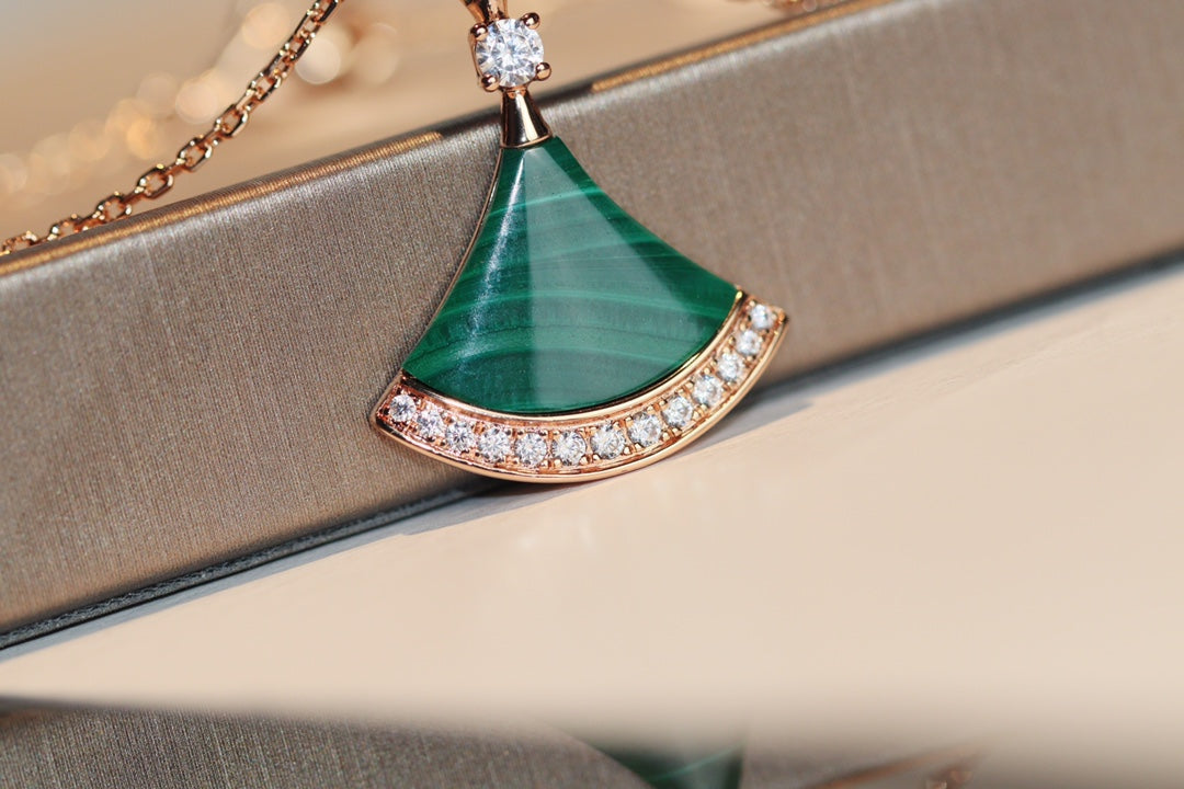 [CharmAmor]DREAM NECKLACE MALACHITE DIAMOND