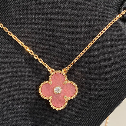 [CharmAmor]CLOVER 15MM DIAMOND RHODONITE NECKLACE