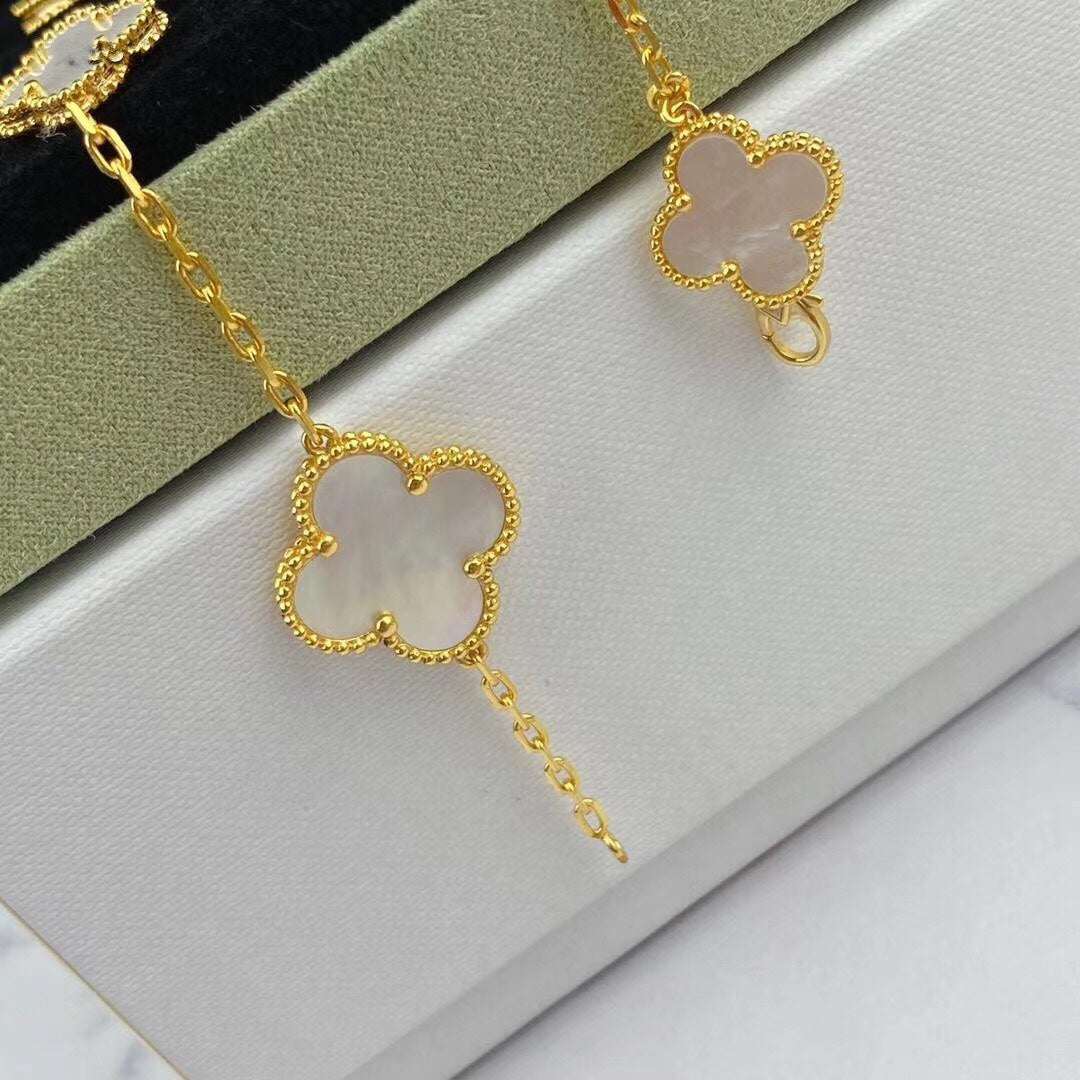 [CharmAmor]MAGIC CLOVER MOP GOLD BRACELET 5 MOTIFS