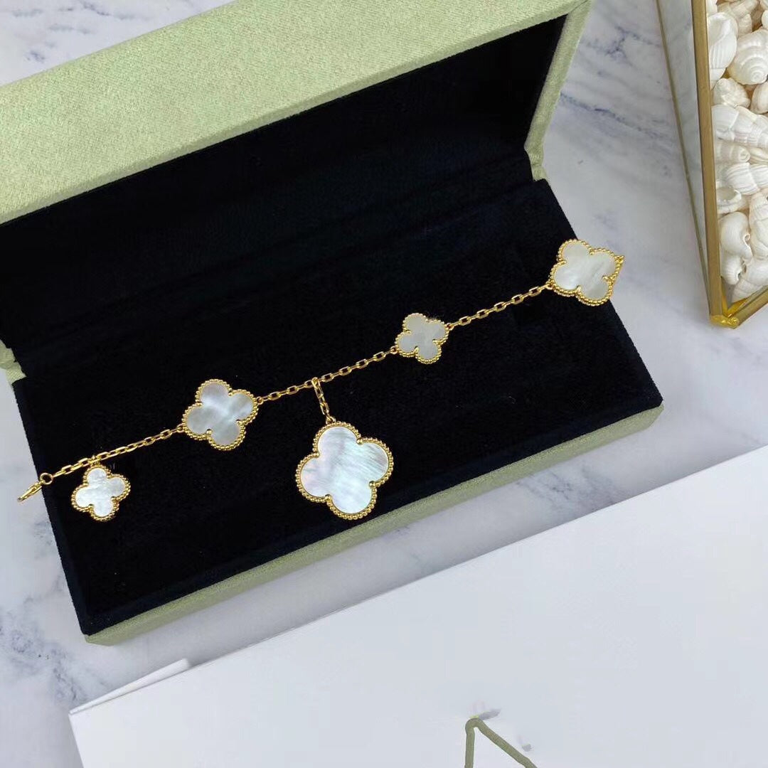 [CharmAmor]MAGIC CLOVER MOP GOLD BRACELET 5 MOTIFS