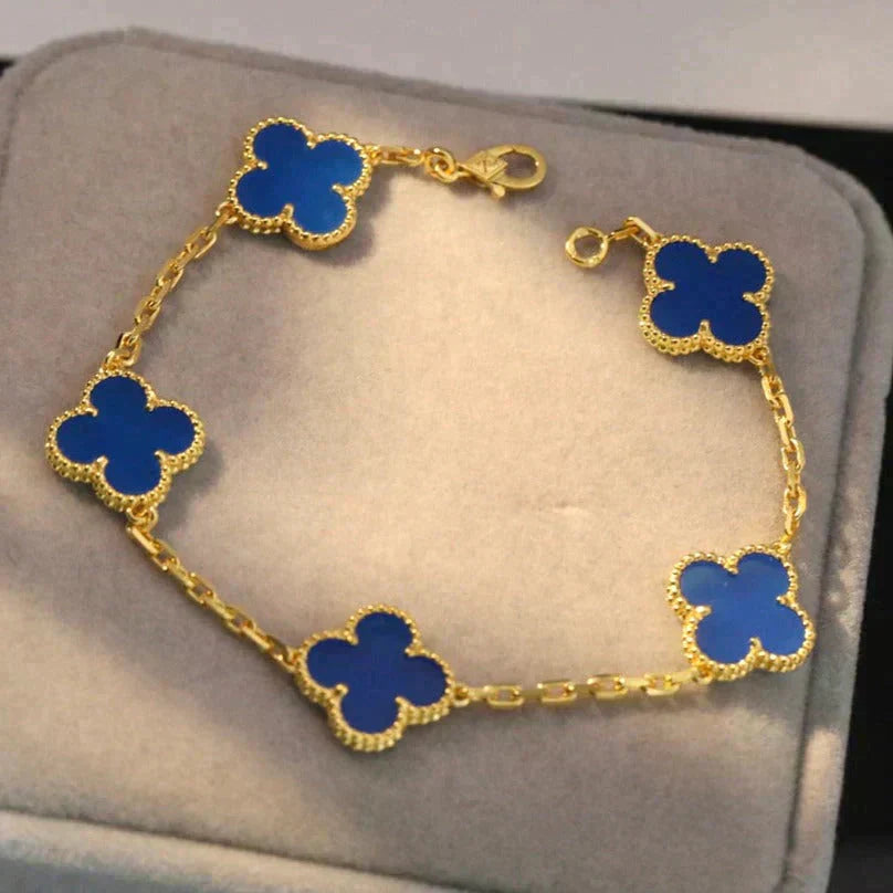 [CharmAmor] CLOVER 5 MOTIF BLUE AGATE BRACELET COLLECTION
