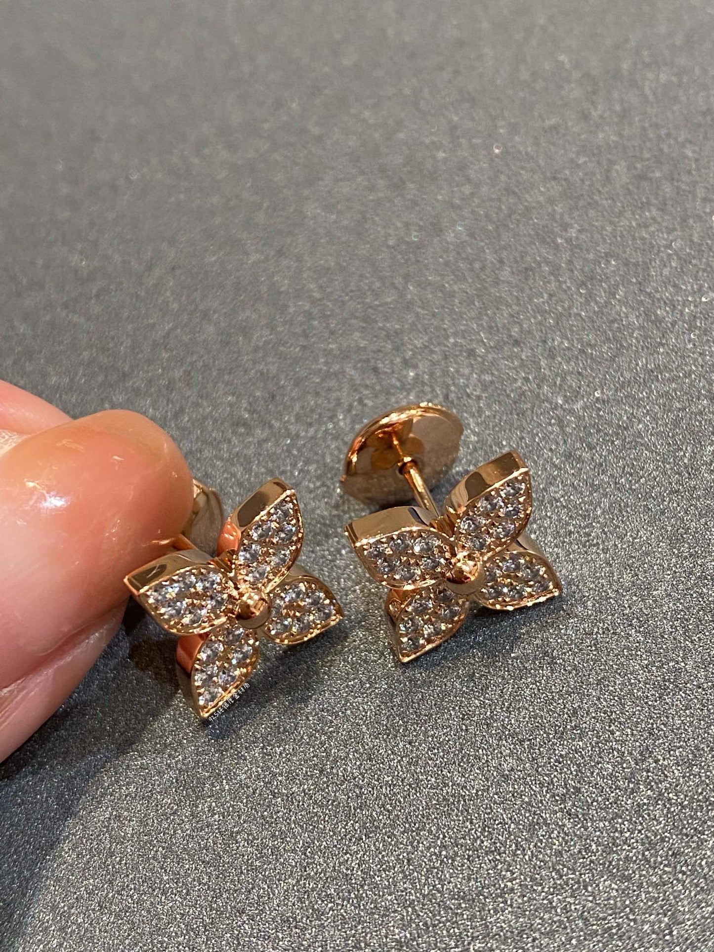 [CharmAmor]STAR DIAMOND EARRINGS