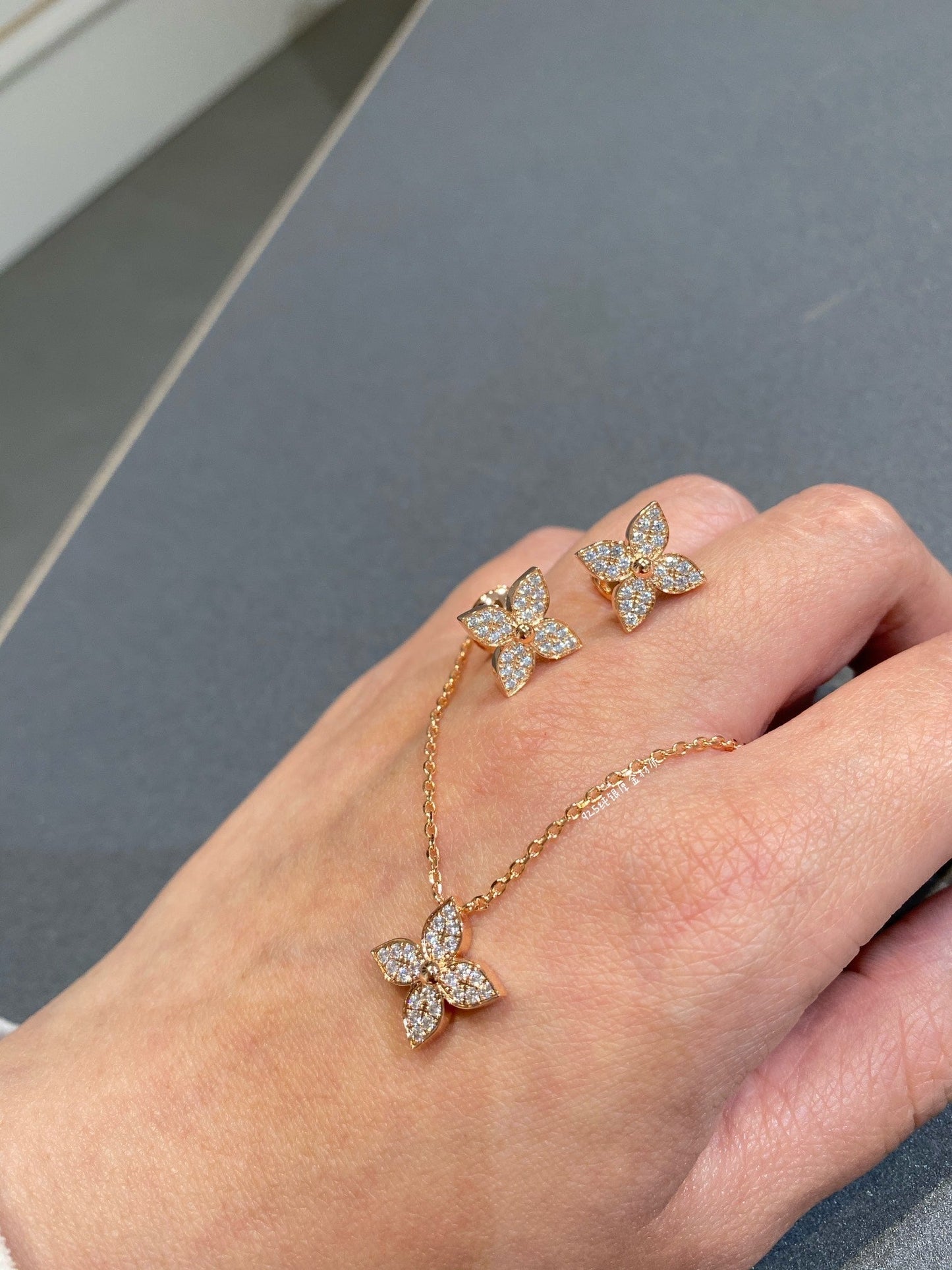 [CharmAmor]STAR DIAMOND NECKALCE