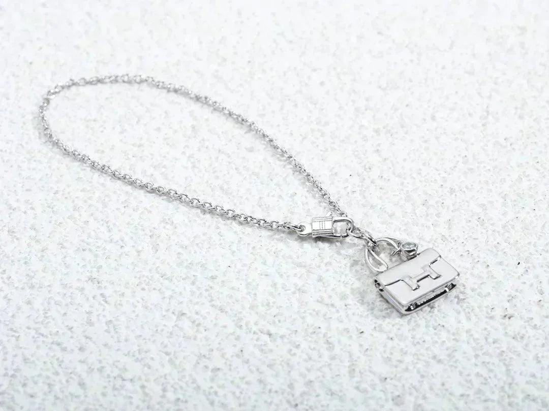 [CharmAmor]AMULETTE PEDANT SILVER NECKLACE
