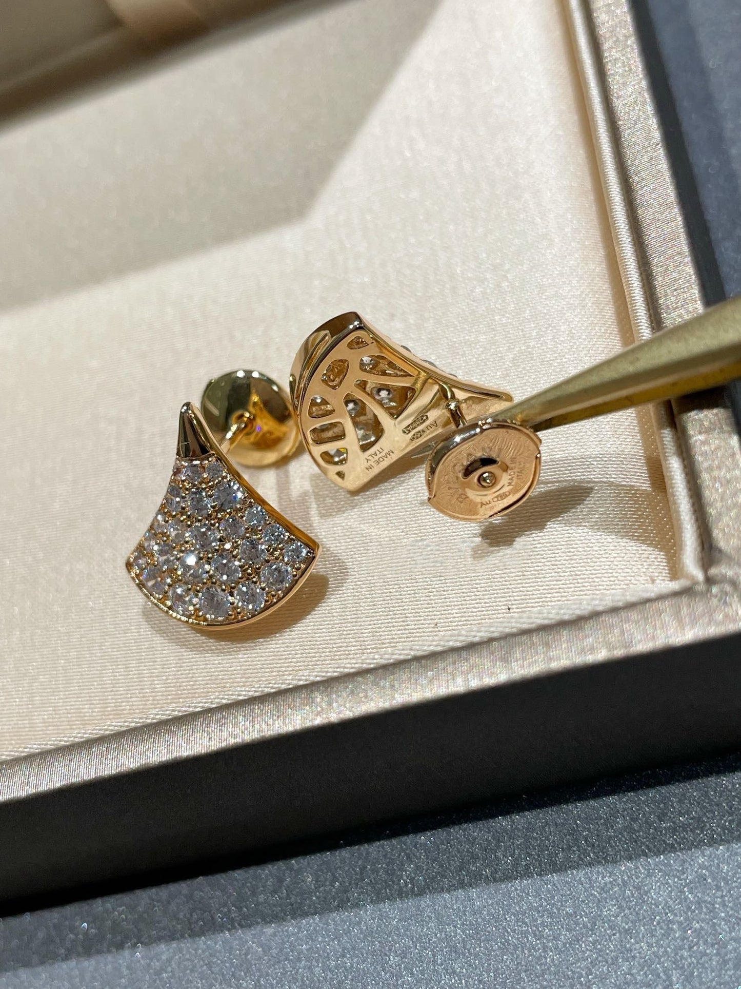 [CharmAmor]DREAM STUD EARRINGS DIAMOND