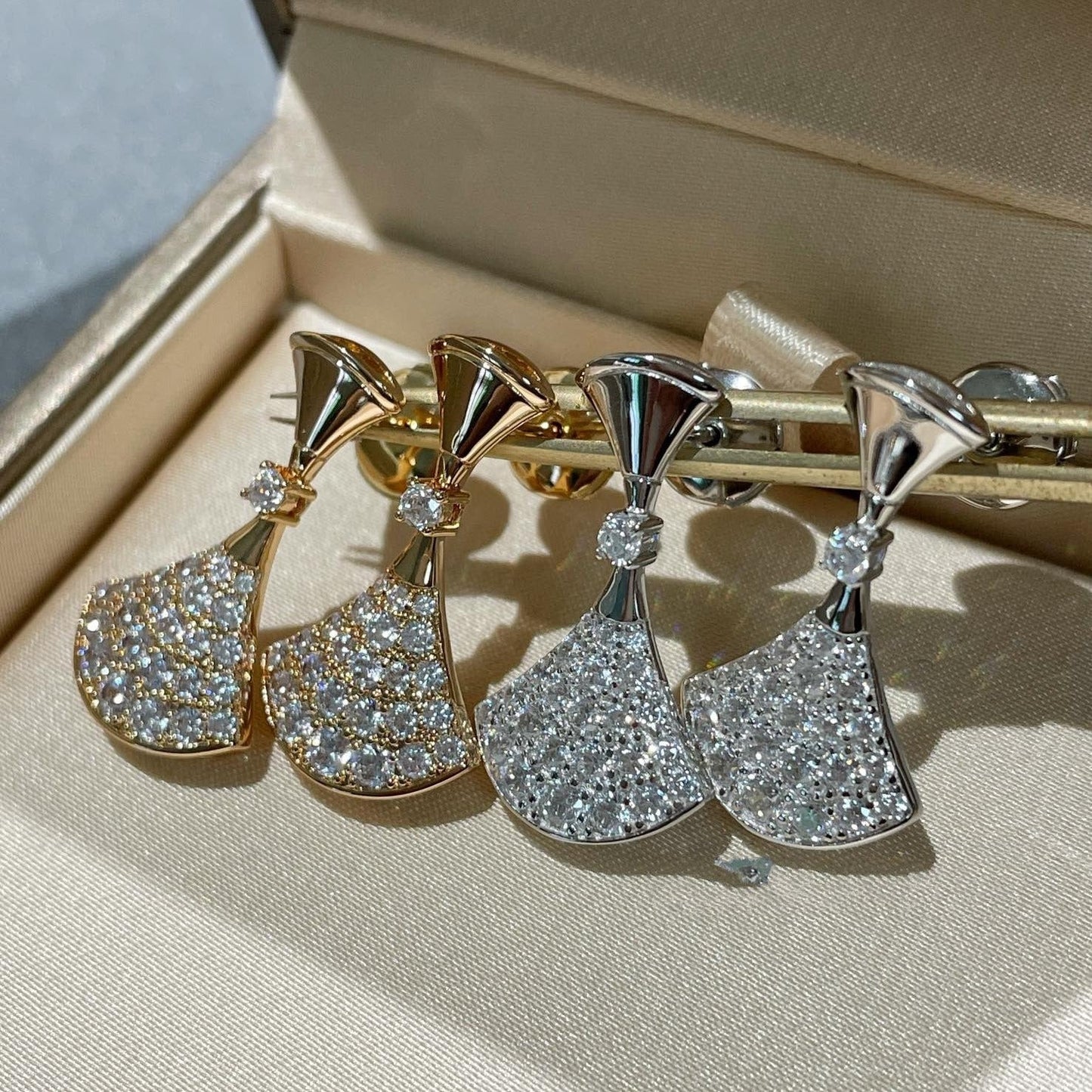 [CharmAmor]DREAM EARRINGS DIAMOND