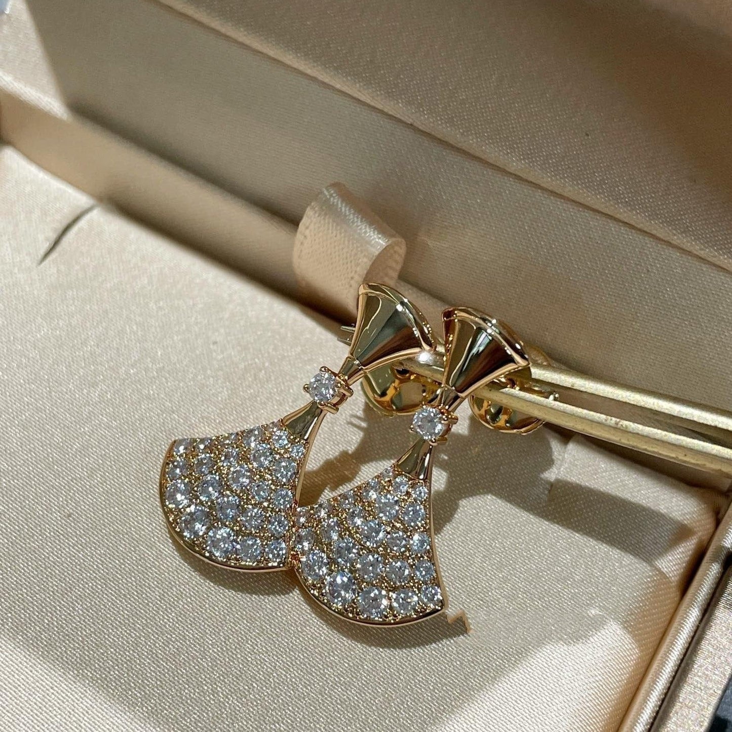 [CharmAmor]DREAM EARRINGS DIAMOND