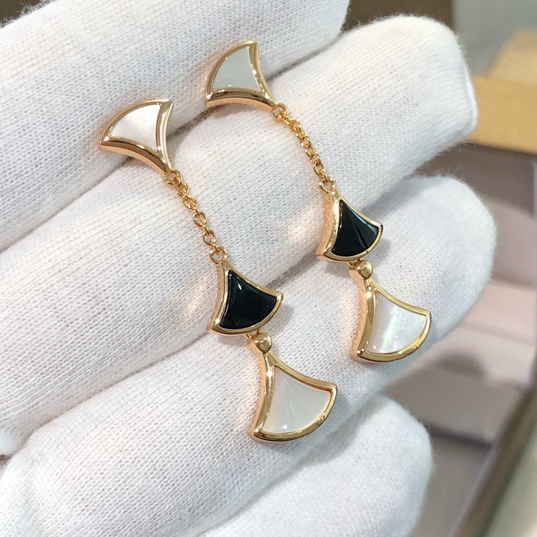 [CharmAmor]DREAM EARRINGS 3 MOTIFS ONYX MOP PINK GOLD