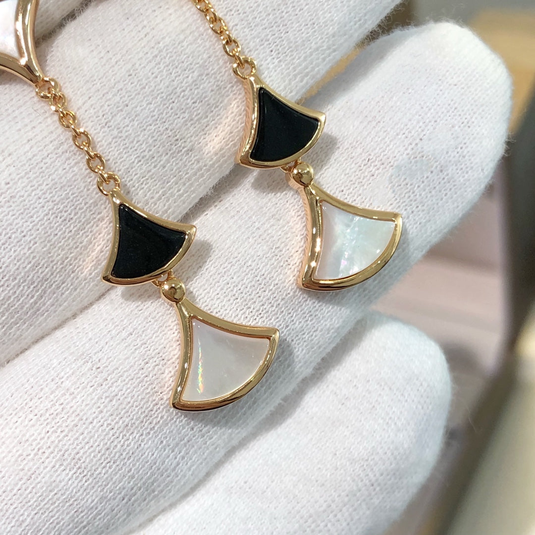 [CharmAmor]DREAM EARRINGS 3 MOTIFS ONYX MOP PINK GOLD