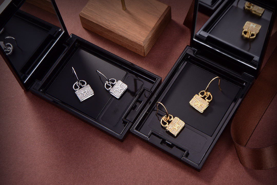 [CharmAmor]KELLY DIAMOND EARRINGS