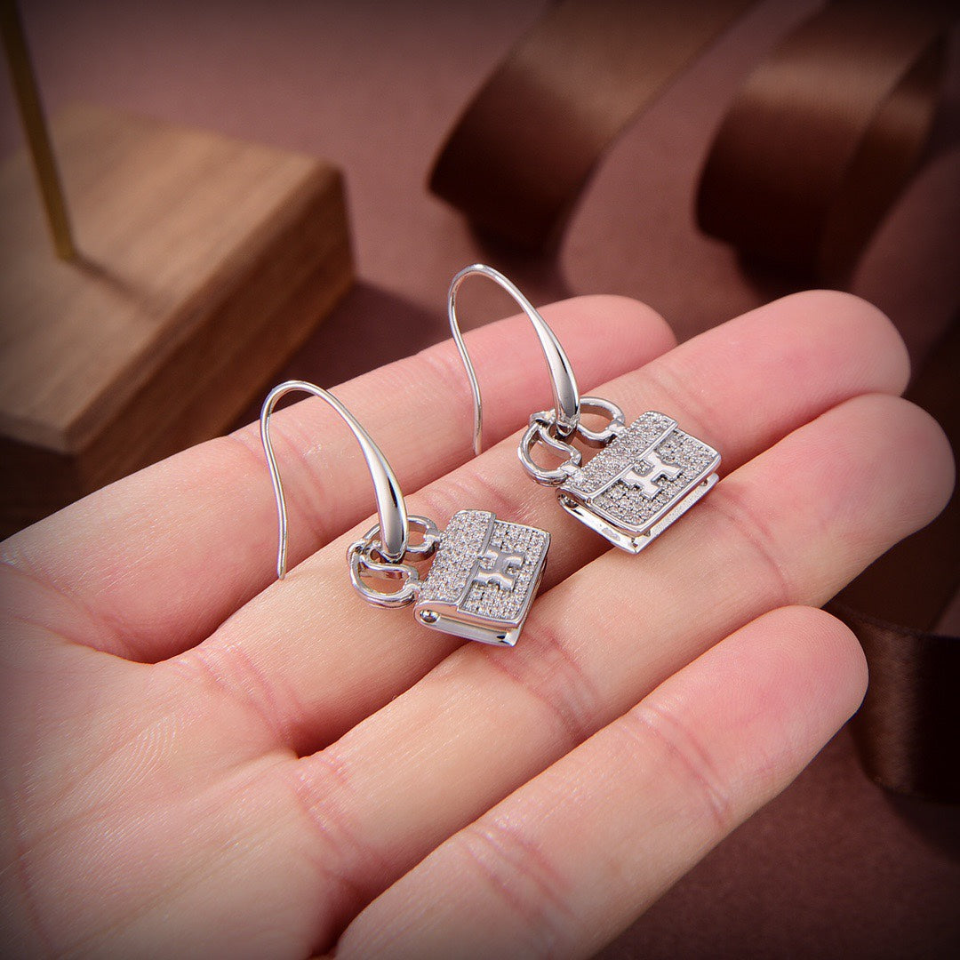 [CharmAmor]KELLY DIAMOND EARRINGS