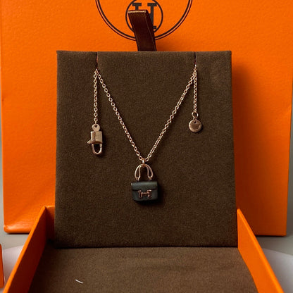 [CharmAmor]CONSTANCE BLACK PEDANT PINK GOLD NECKLACE