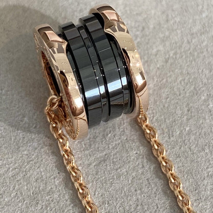 [CharmAmor]ZERO 1 BLACK CERAMIC PINK GOLD NECKLACE