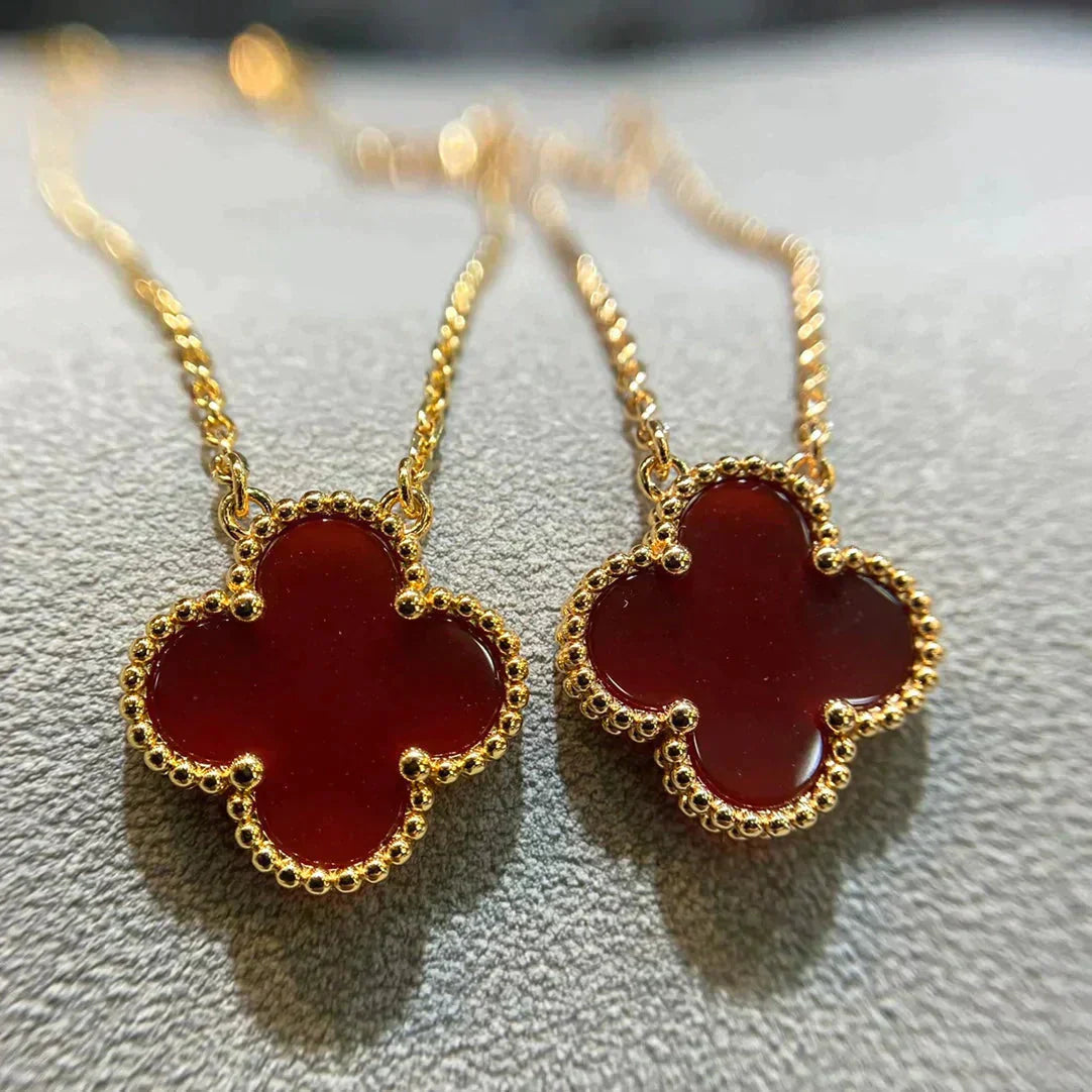 [CharmAmor]CLOVER 15MM CARNELIAN SINGLE FLOWER NECKLACE