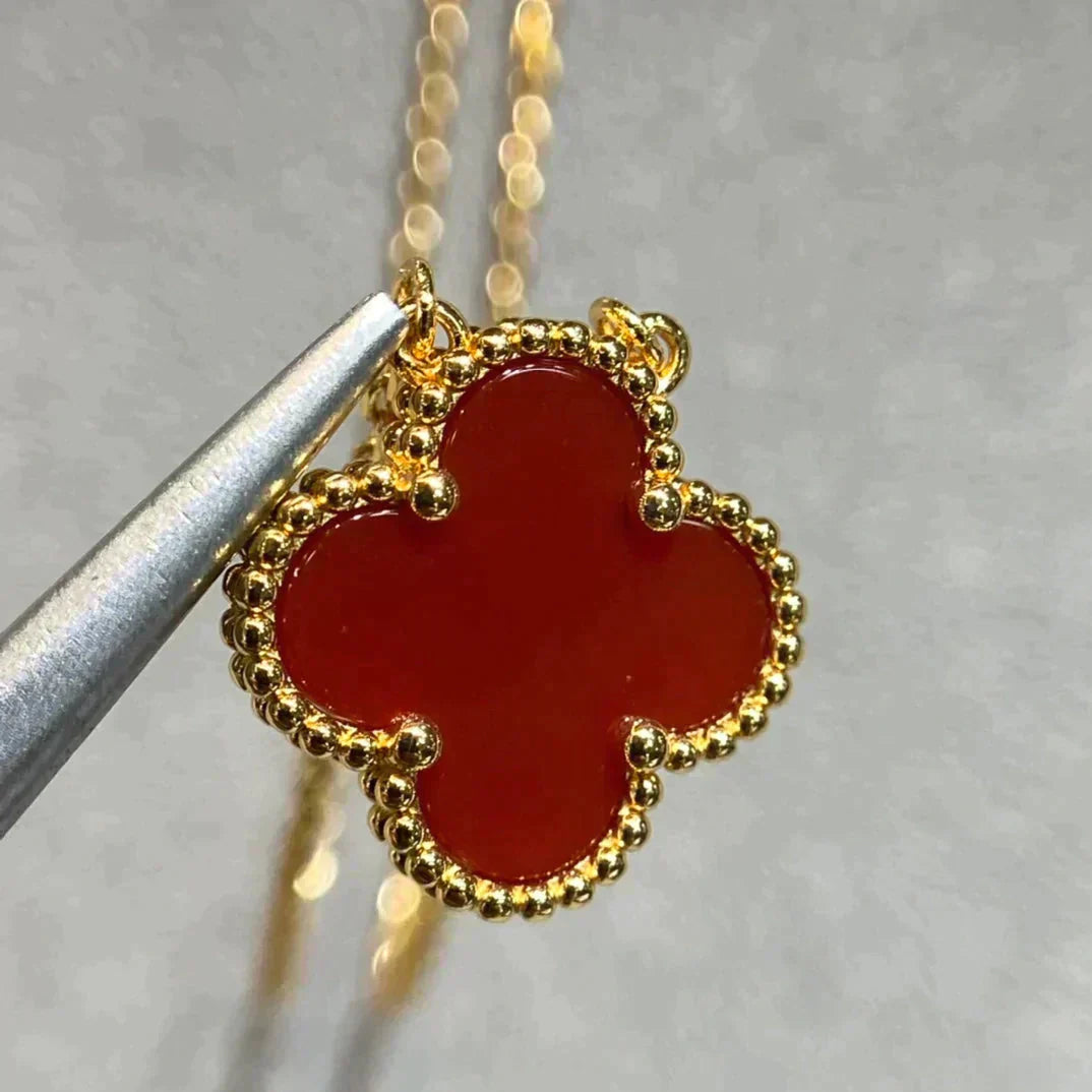 [CharmAmor]CLOVER 15MM CARNELIAN SINGLE FLOWER NECKLACE