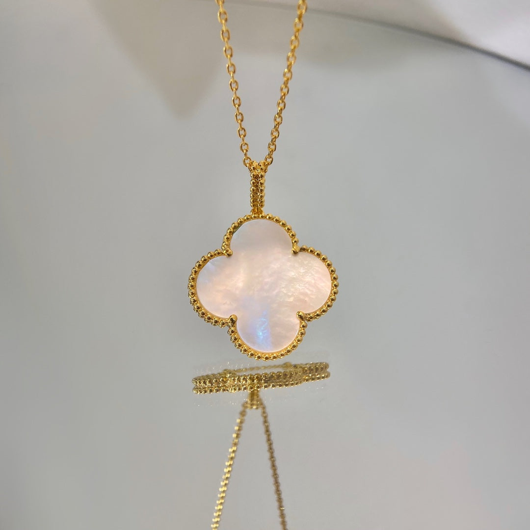 [CharmAmor]CLOVER 25MM MOP LARGE PENDANT NECKLACE