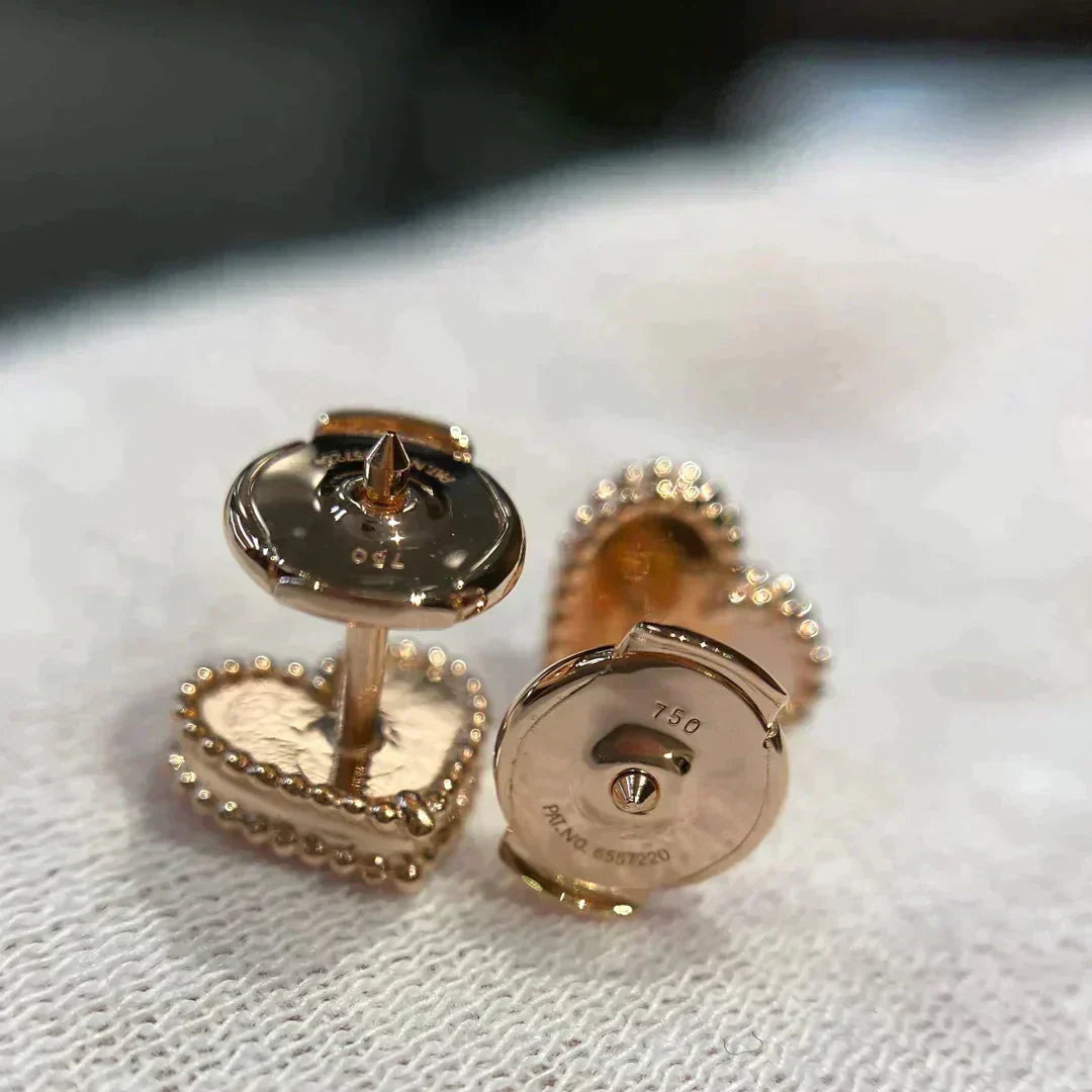 [CharmAmor]HEART CARNELIAN STUD EARRINGS
