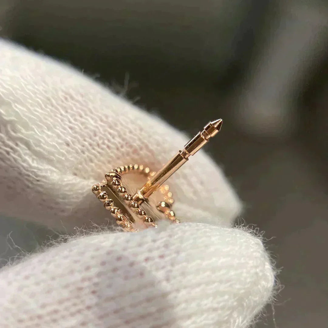 [CharmAmor]HEART CARNELIAN STUD EARRINGS
