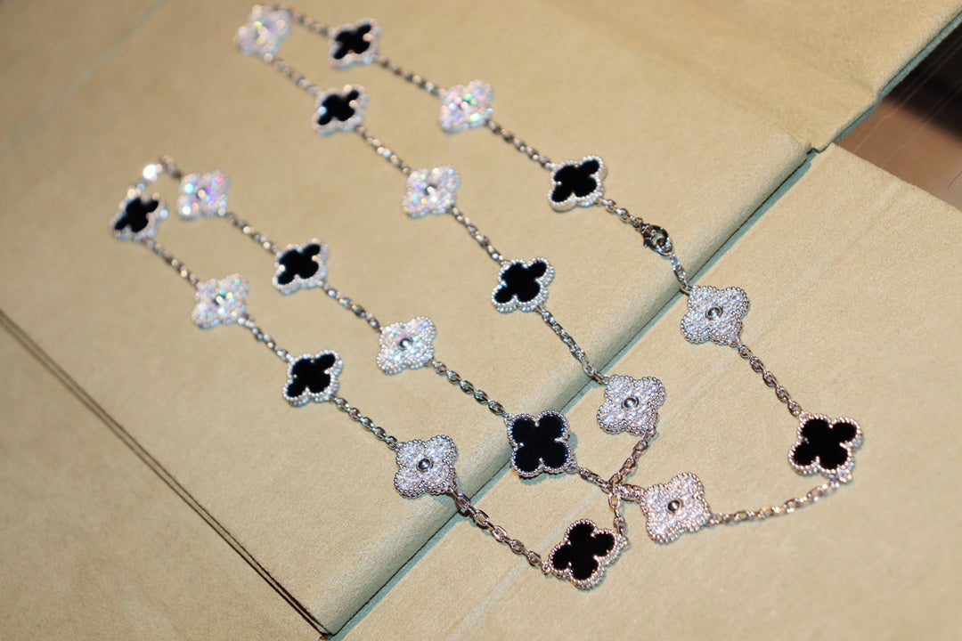 [CharmAmor]CLOVER 20 MOTIFS ONYX DIAMOND SILVER