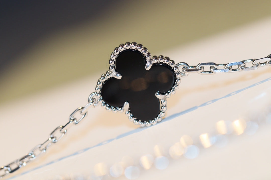 [CharmAmor]CLOVER 20 MOTIFS ONYX DIAMOND SILVER