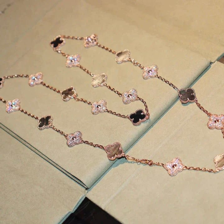 [CharmAmor]CLOVER 20 MOTIFS DARK MOP DIAMOND  NECKLACE
