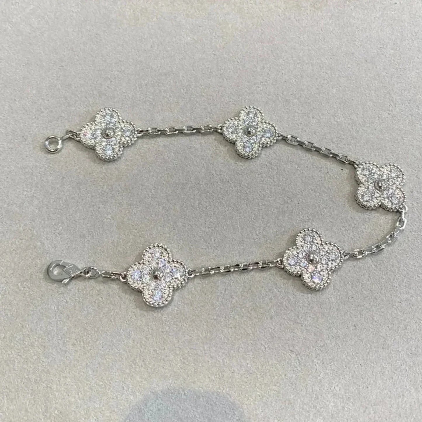 [CharmAmor] CLOVER 5 MOTIF FULL DIAMOND BRACELET COLLECTION