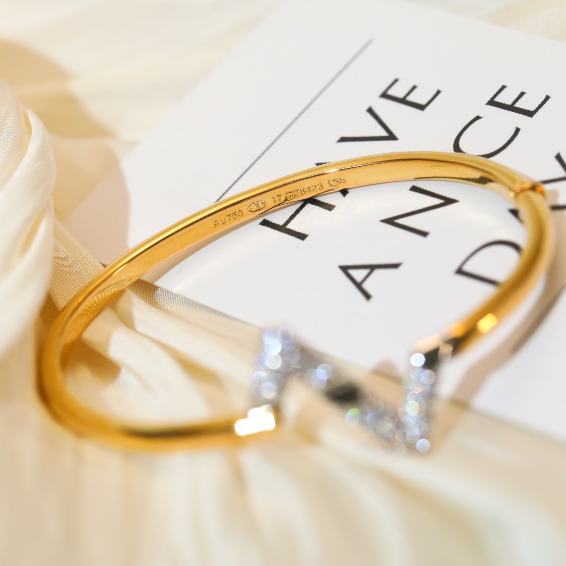 [CharmAmor]VOLTE UPSITE DOWN GOLD DIAMOND BRACELET