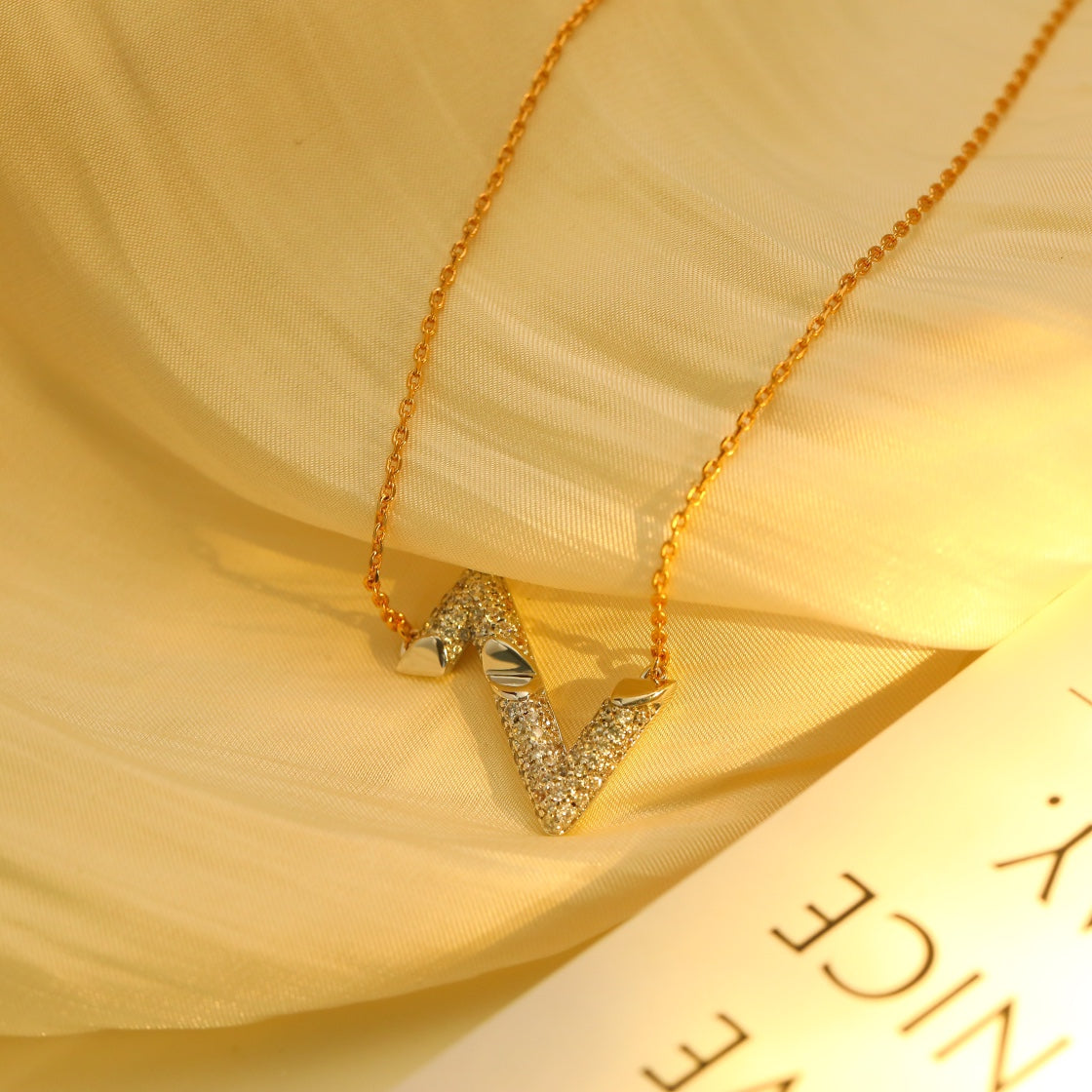 [CharmAmor]VOLT SILVER DIAMOND PEDANT NECKLACE