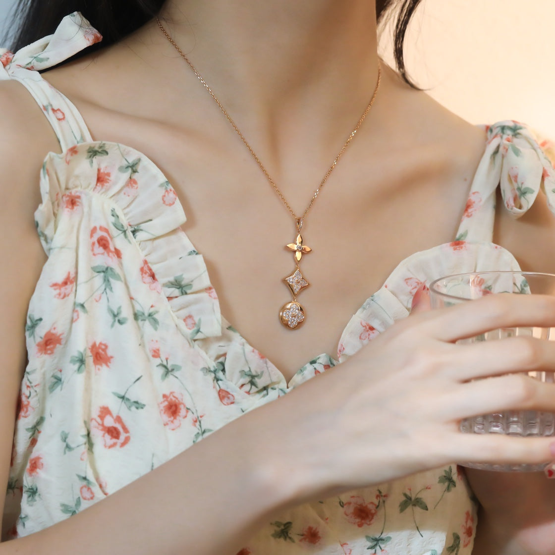 [CharmAmor]STAR AND SUN DIAMOND PINK GOLD NECKLACE