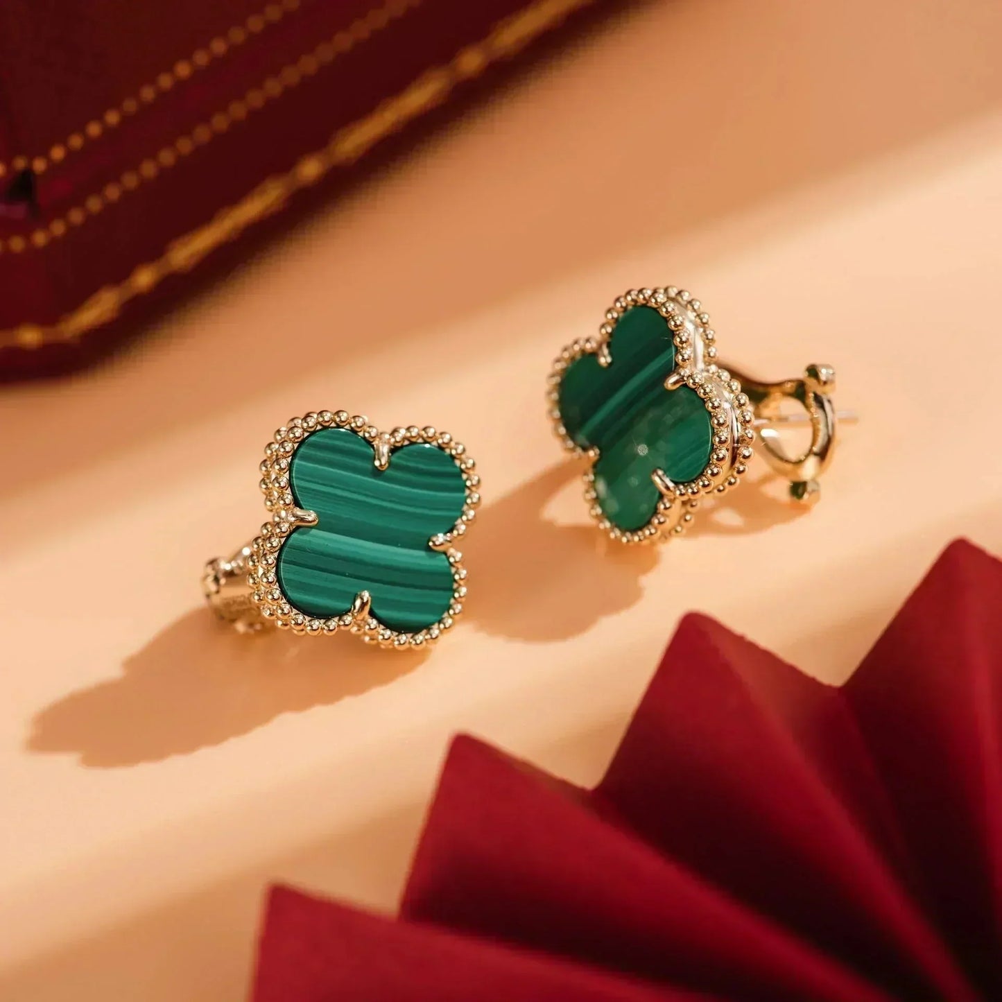 [CharmAmor]CLOVER MEDIUM 1 MOTIFS MALACHITE  EARRINGS
