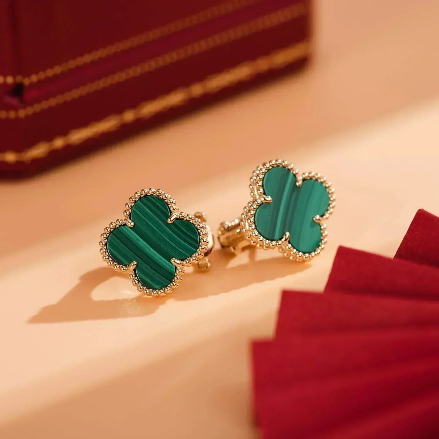 [CharmAmor]CLOVER MEDIUM 1 MOTIFS MALACHITE  EARRINGS