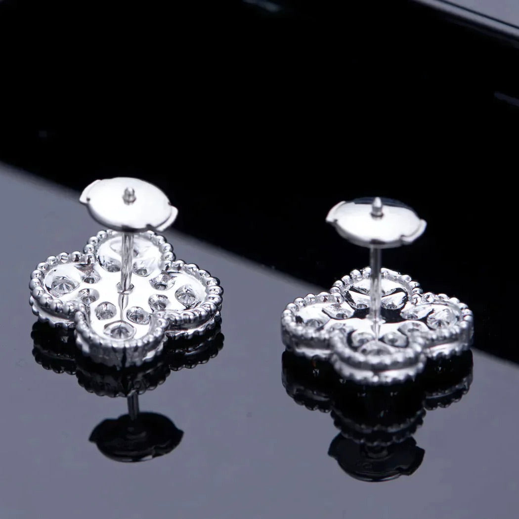 [CharmAmor]CLOVER 1 MOTIFS DIAMOND STUD EARRINGS SILVER
