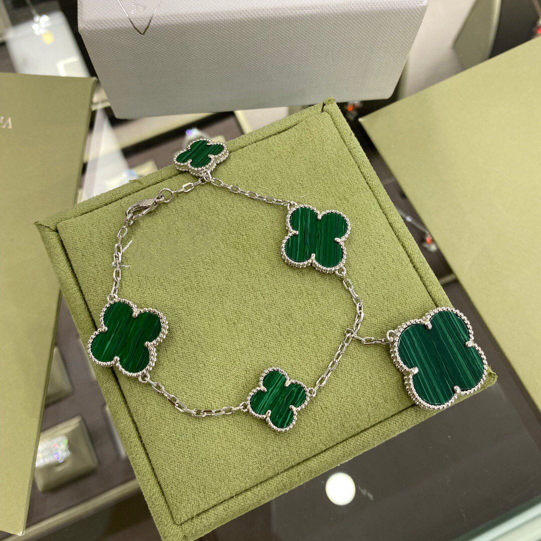 [CharmAmor]CLOVER 5 MOTIFS SIVLER MALACHITE BRACELET
