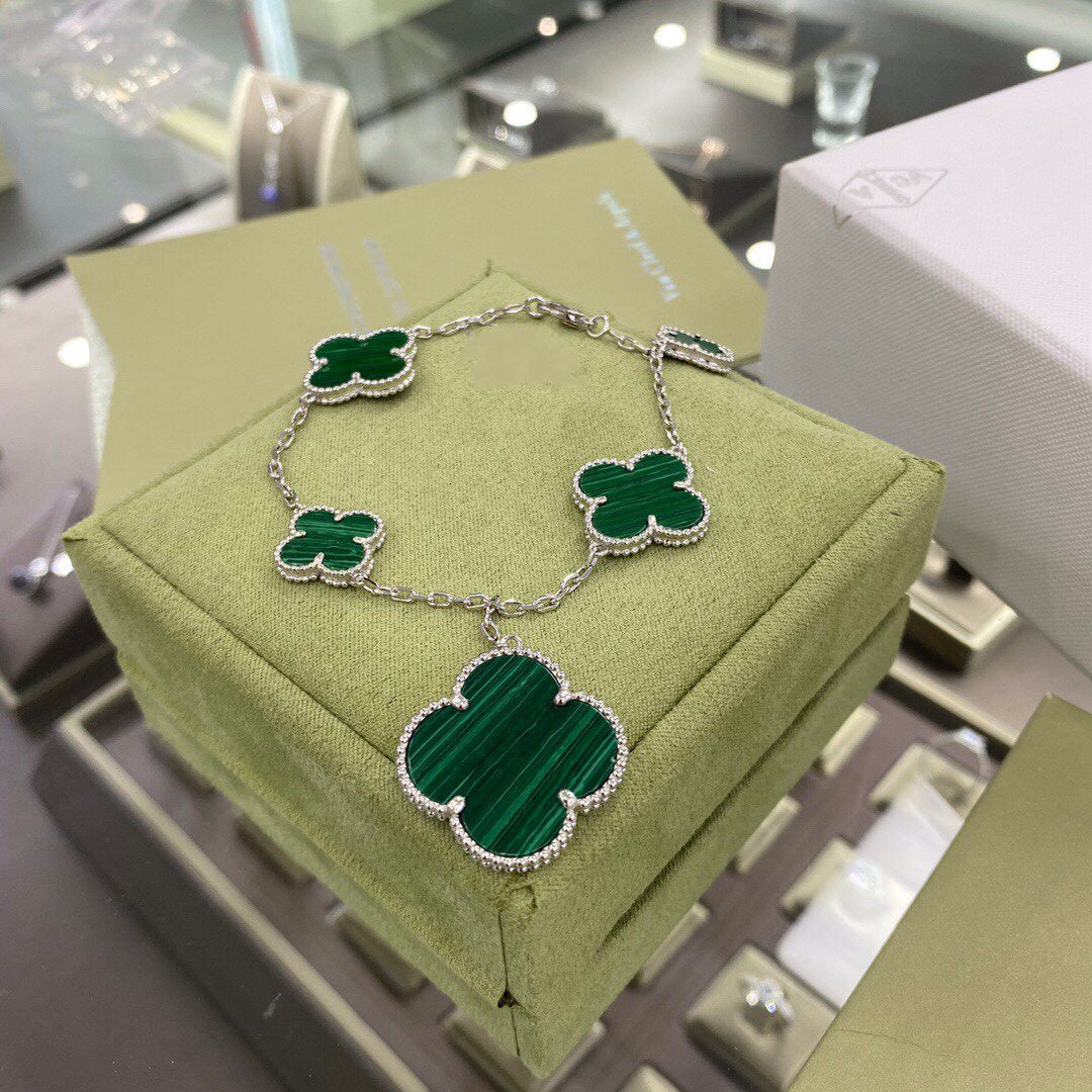 [CharmAmor]CLOVER 5 MOTIFS SIVLER MALACHITE BRACELET