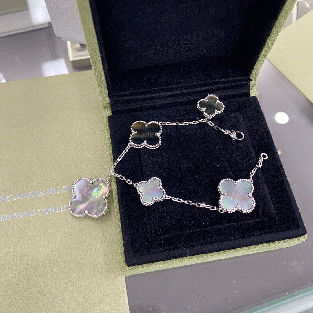 [CharmAmor]CLOVER 5 MOTIFS SIVLER DARK MOP BRACELET