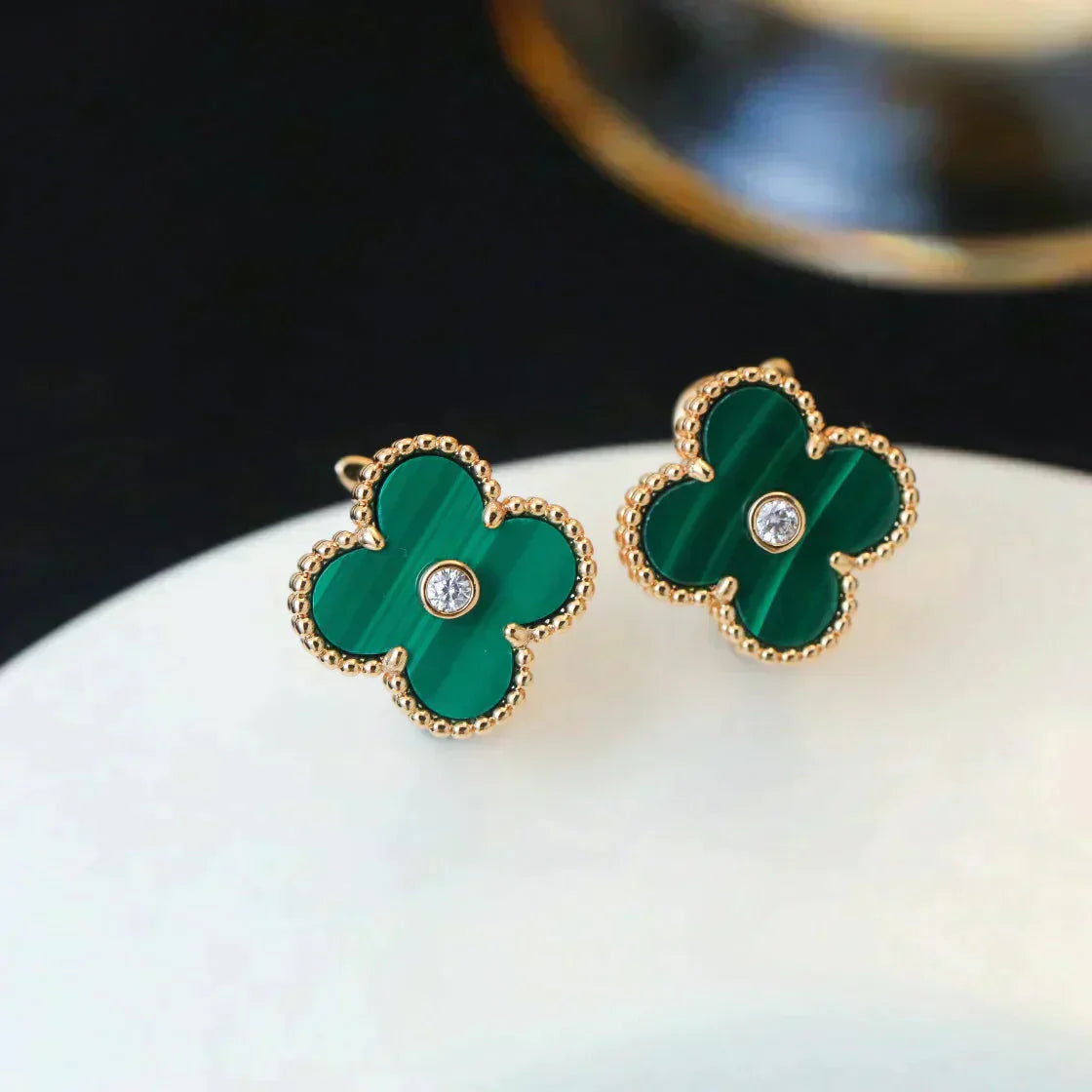 [CharmAmor]CLOVER MEDIUM 1 MOTIFS MALACHITE DIAMOND EARRINGS