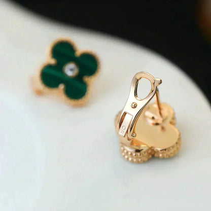 [CharmAmor]CLOVER MEDIUM 1 MOTIFS MALACHITE DIAMOND EARRINGS